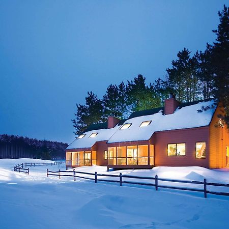 Bluegreen Vacations Christmas Mountain Village, An Ascend Resort Wisconsin Dells Ngoại thất bức ảnh