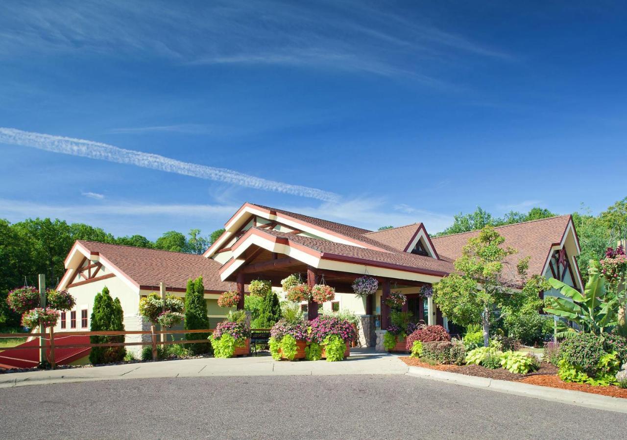 Bluegreen Vacations Christmas Mountain Village, An Ascend Resort Wisconsin Dells Ngoại thất bức ảnh