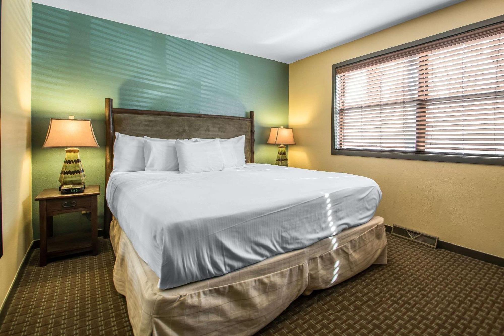 Bluegreen Vacations Christmas Mountain Village, An Ascend Resort Wisconsin Dells Ngoại thất bức ảnh