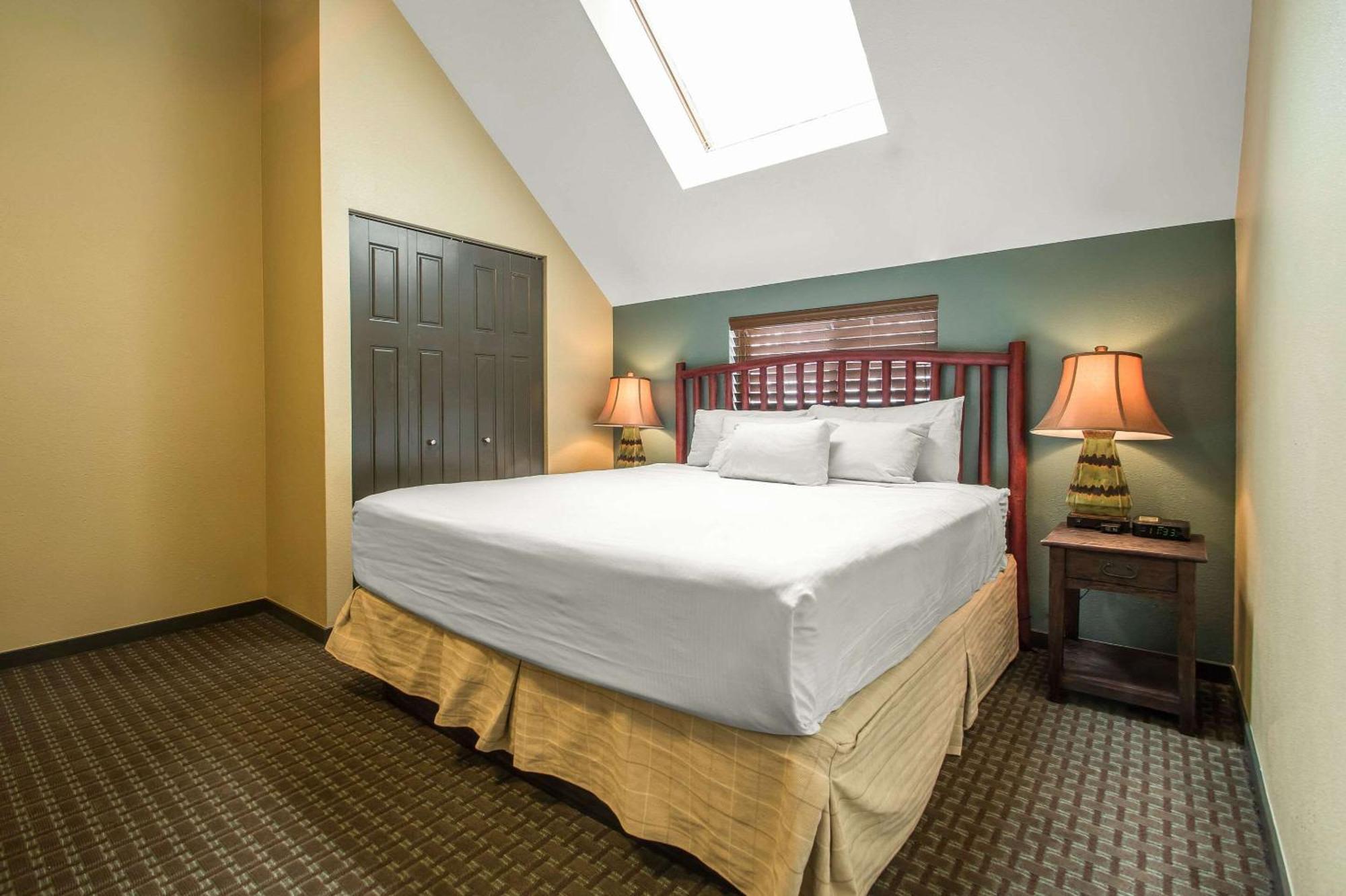 Bluegreen Vacations Christmas Mountain Village, An Ascend Resort Wisconsin Dells Ngoại thất bức ảnh