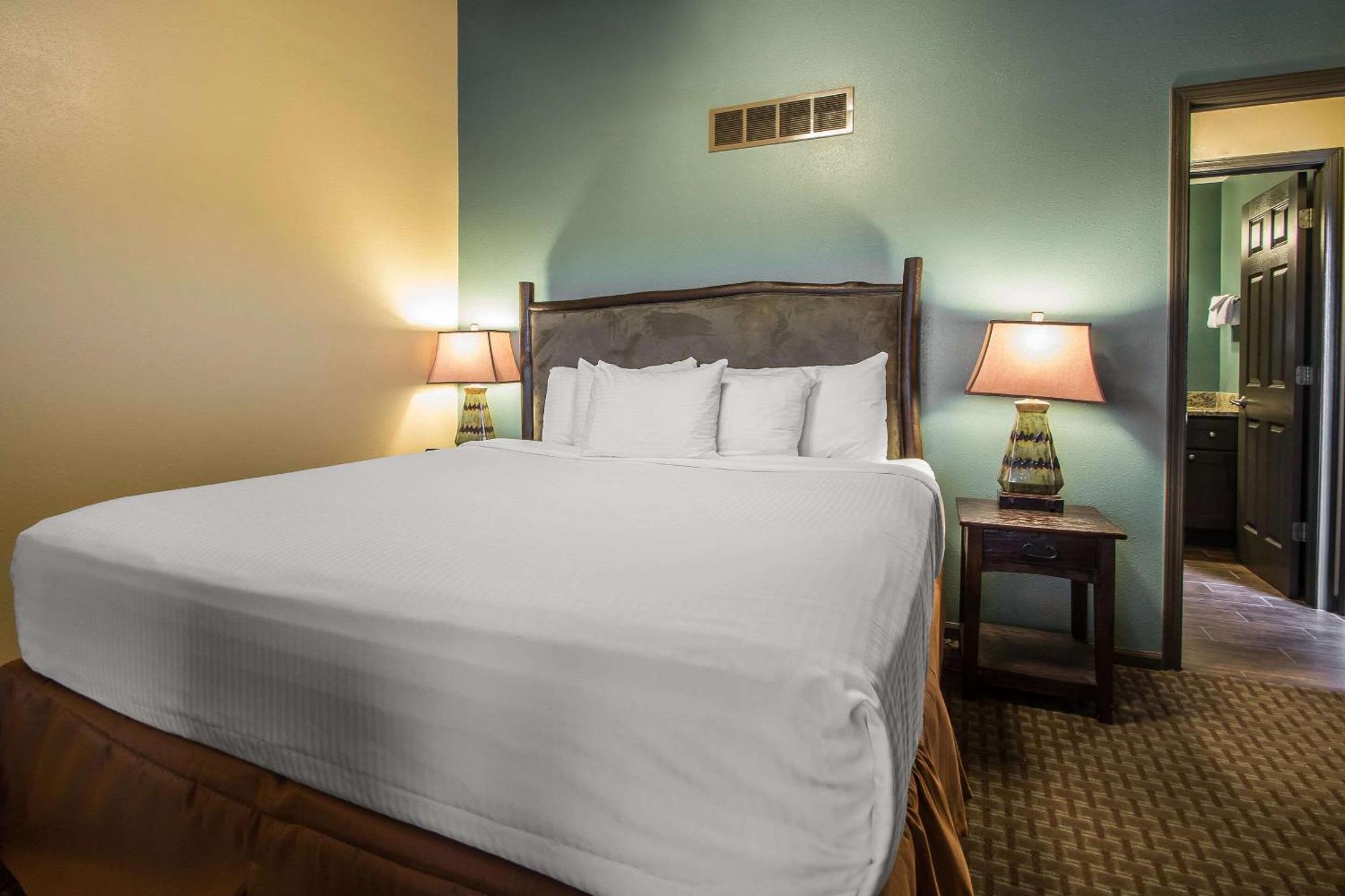 Bluegreen Vacations Christmas Mountain Village, An Ascend Resort Wisconsin Dells Ngoại thất bức ảnh