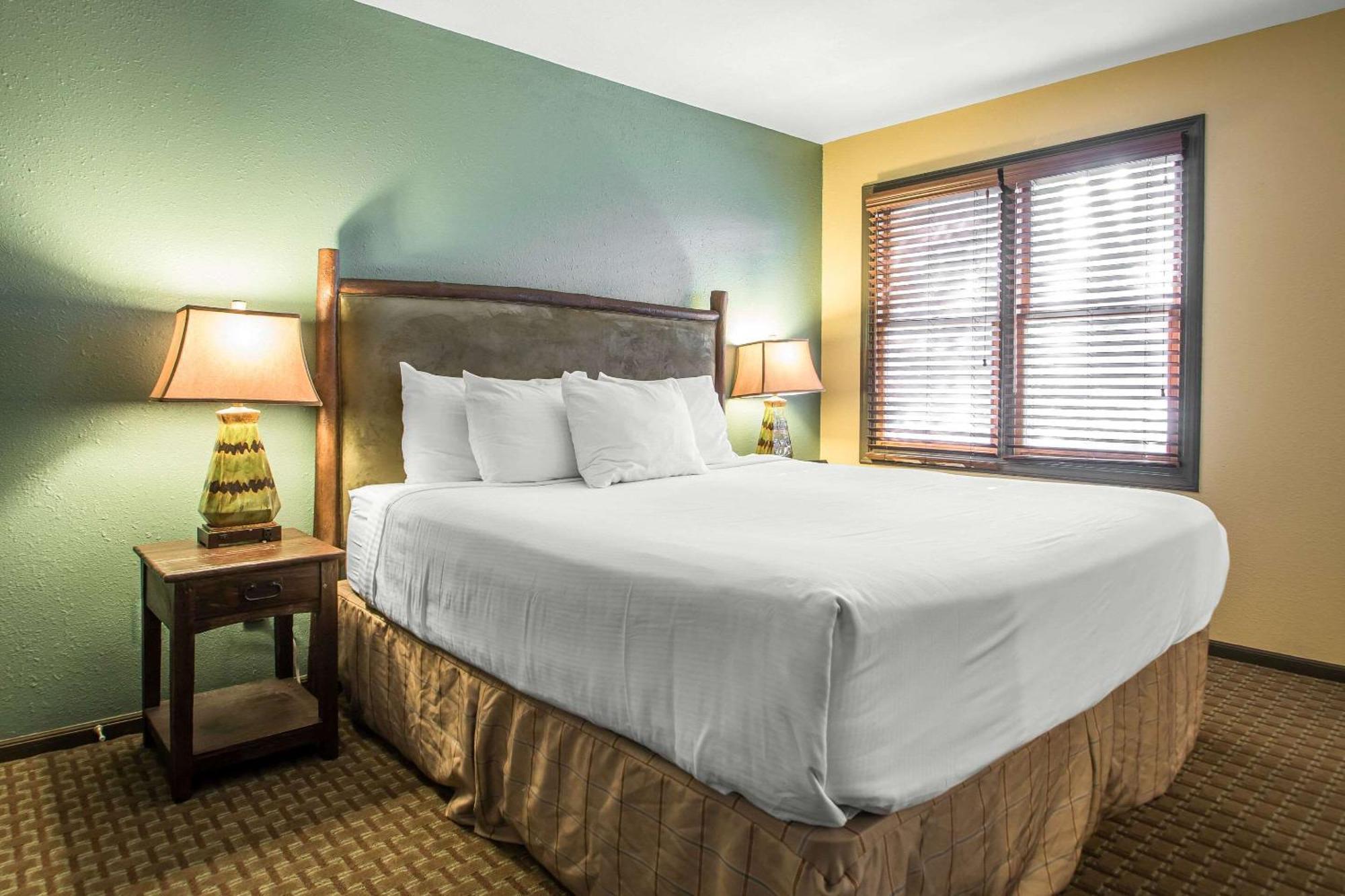 Bluegreen Vacations Christmas Mountain Village, An Ascend Resort Wisconsin Dells Ngoại thất bức ảnh